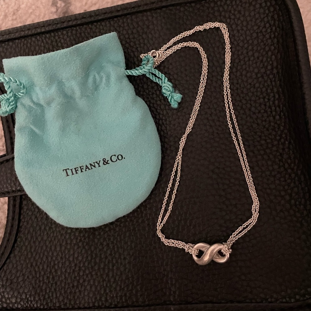 Tiffany & Co. Infinity Pendant Double Silver Chain
